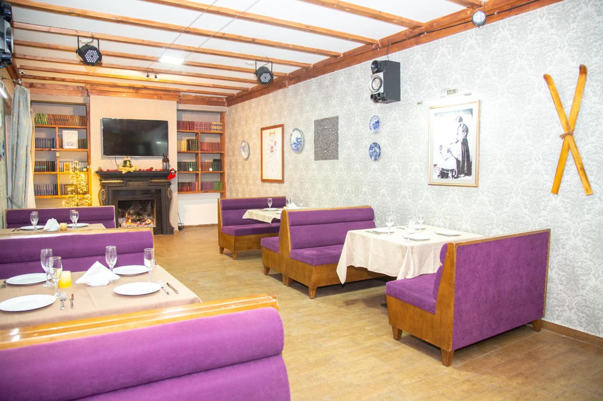 גודאורי Edelweiss Hotel מראה חיצוני תמונה